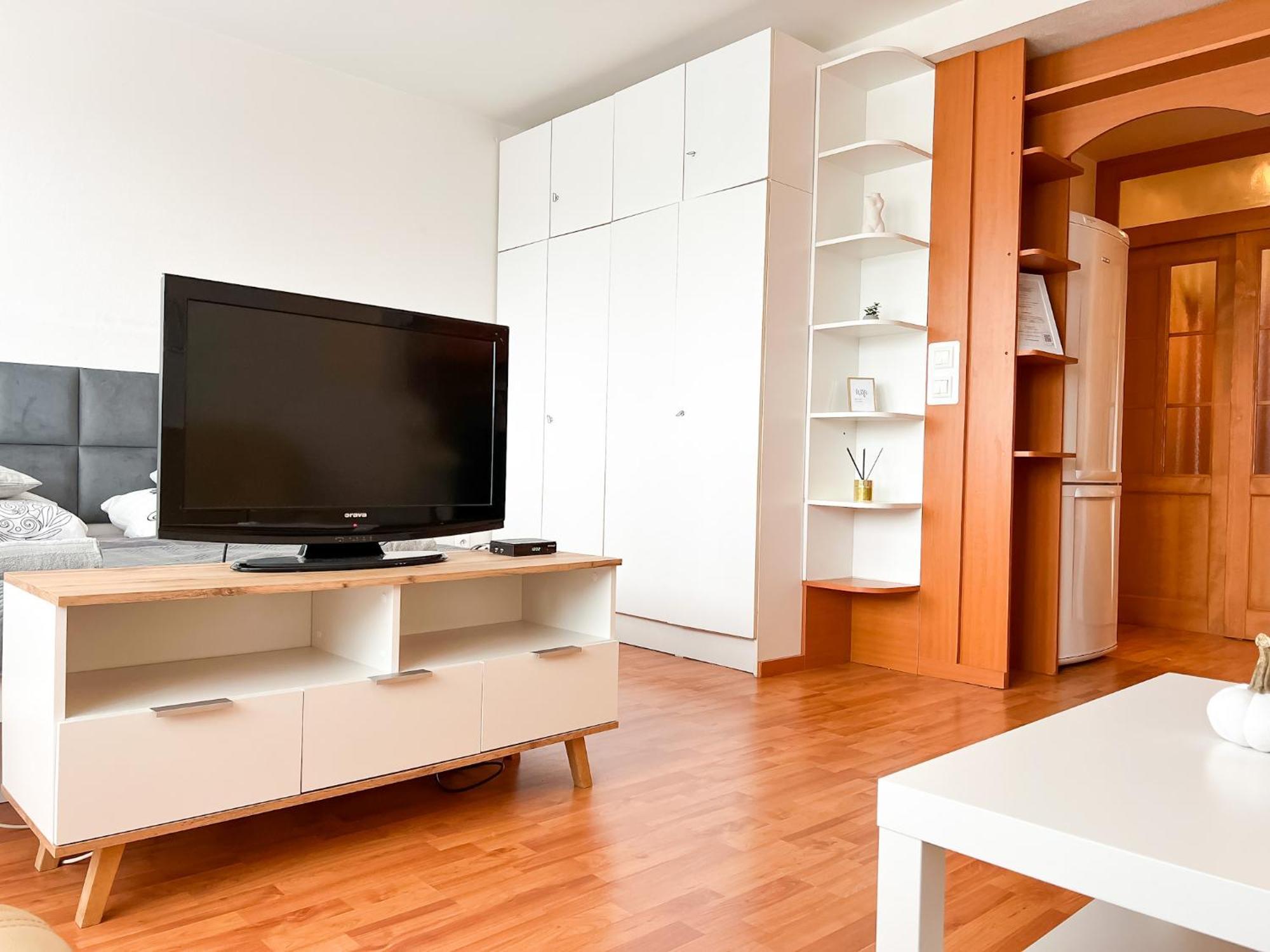 Simcity 3 I City Centre & Free Parking 24H Self Check-In Banská Bystrica Exteriör bild